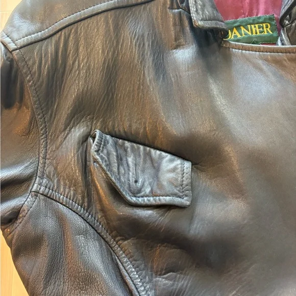 Vintage Danier 100% Leather Zip Biker Jkt, Lined, adjustable straps, Navy, M - Picture 15 of 16